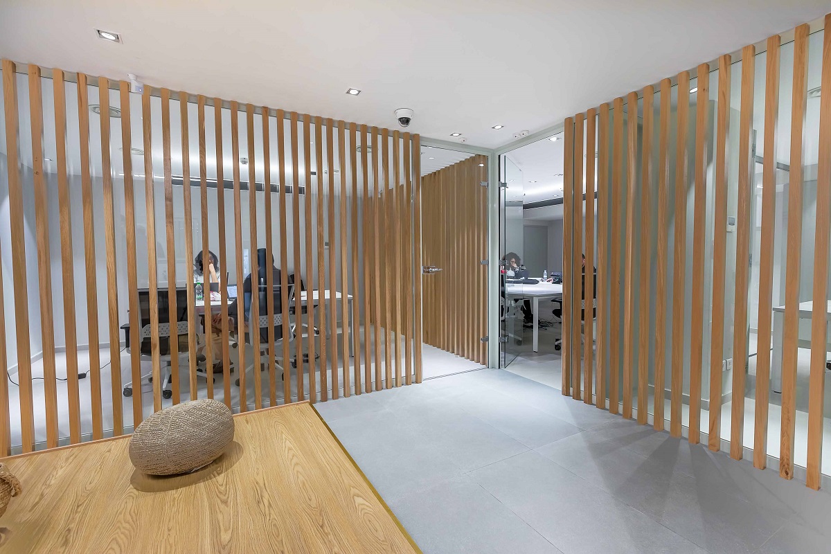 <p>Roca opened its own showroom in Casablanca in June 2006. Personalised attention in a comfortable and relaxed atmosphere. </p>3